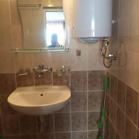 Апартамент Бялата Роза Apartment *